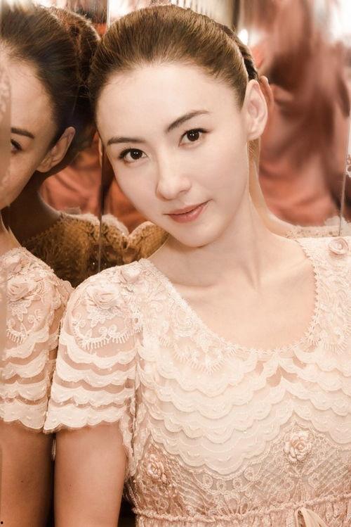 张柏芝最新爆料微博视频